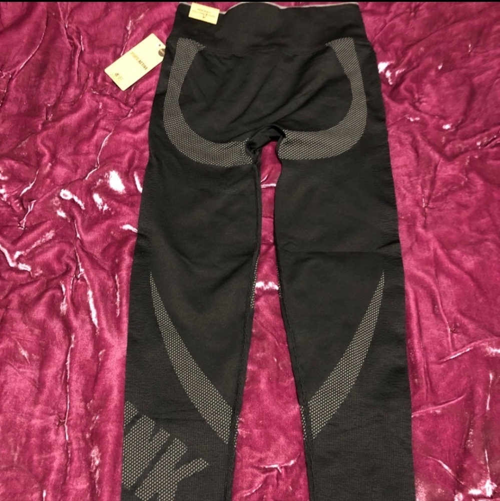 VS PINK Active High Waist Full Length Tight